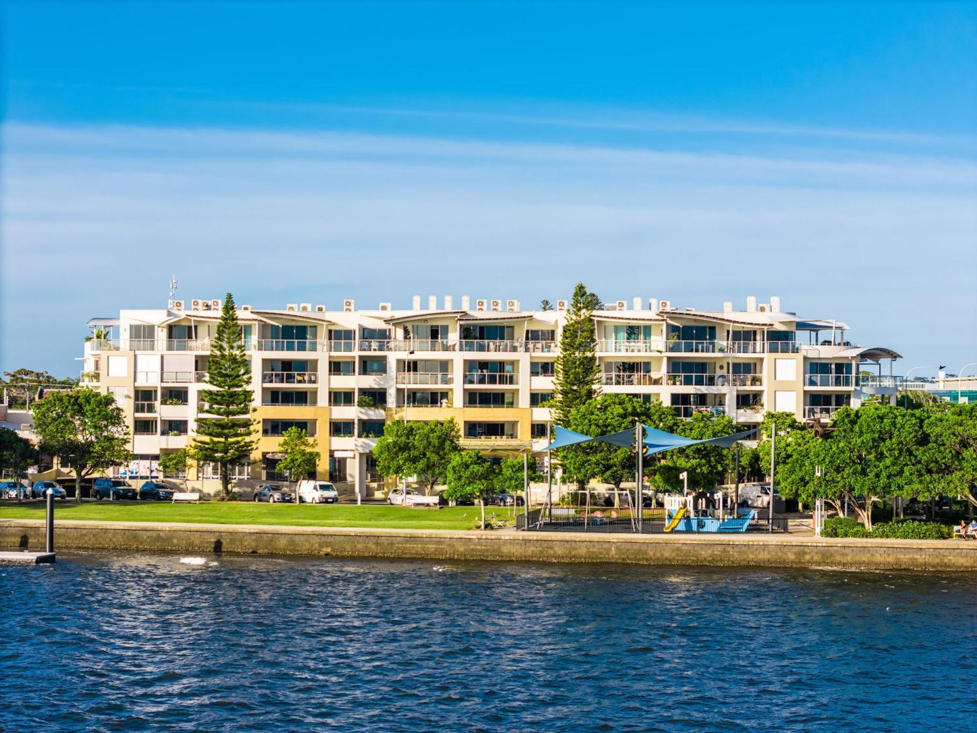 Riverside Holiday apartamentos Ballina Exterior foto