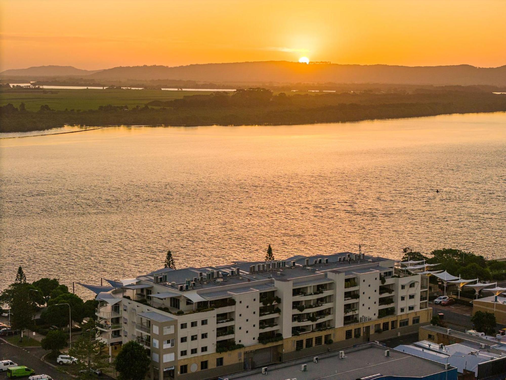Riverside Holiday apartamentos Ballina Exterior foto