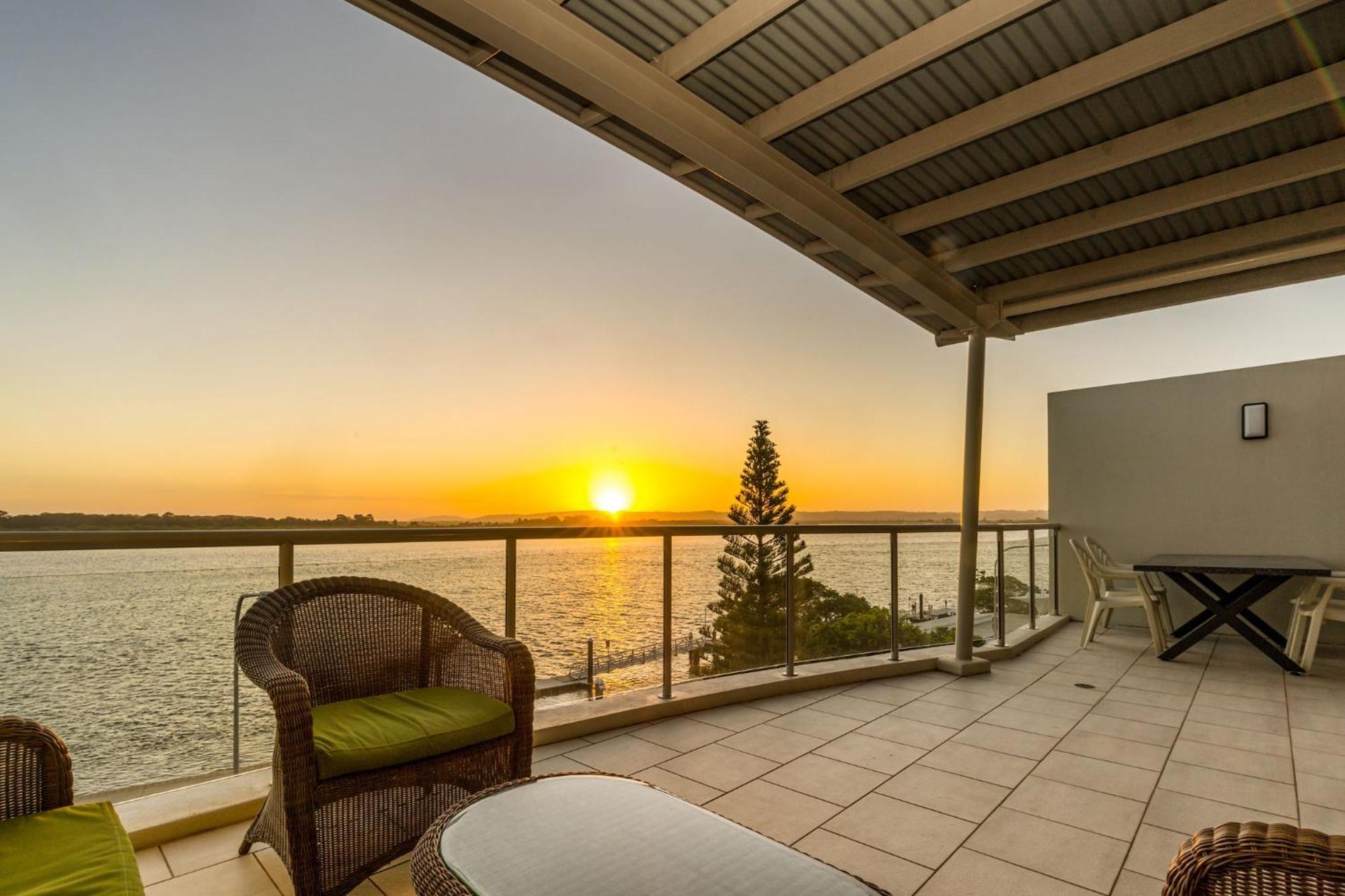Riverside Holiday apartamentos Ballina Exterior foto